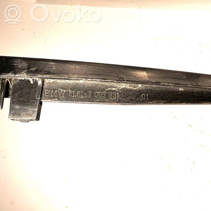 Priekšējā loga tīrītāja kājiņa