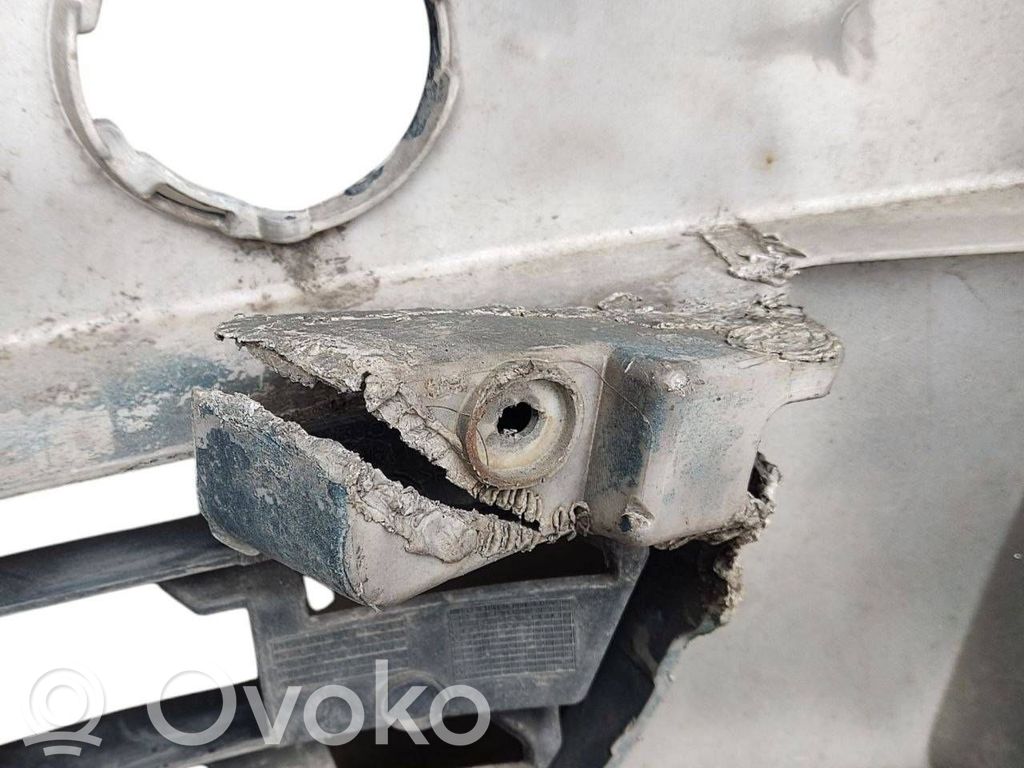 Priekšējais bamperis