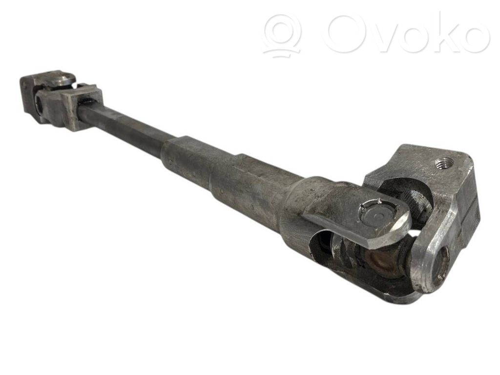 Stūresrata ass krustsavienojums