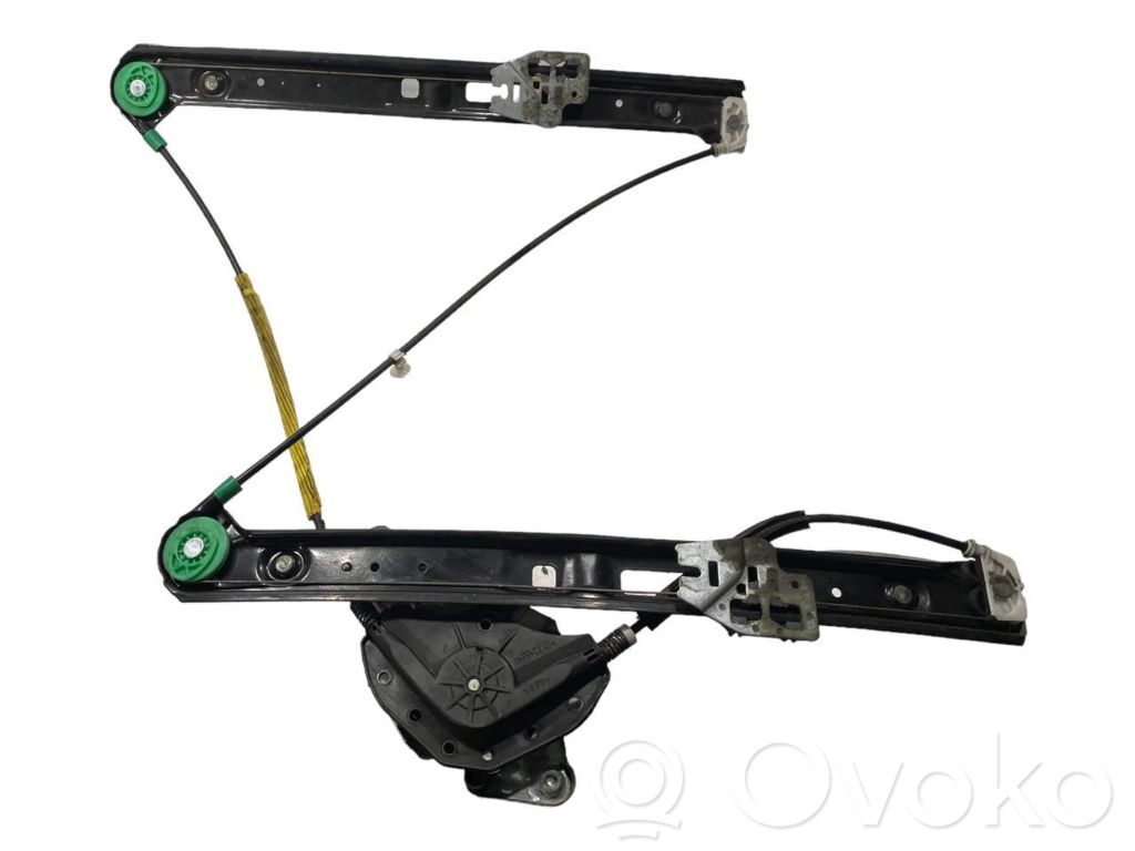 Priekšpusē elektriskā loga pacelšanas mehānisma komplekts