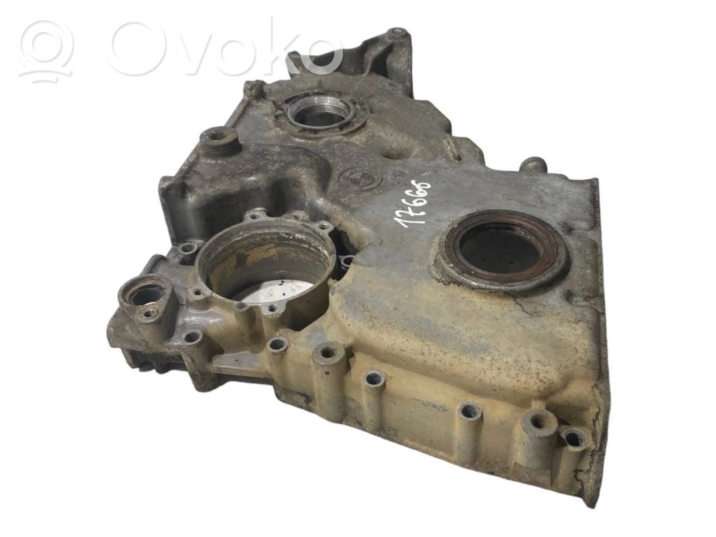 Sadales vārpstas piedziņas ķēdes vāciņš