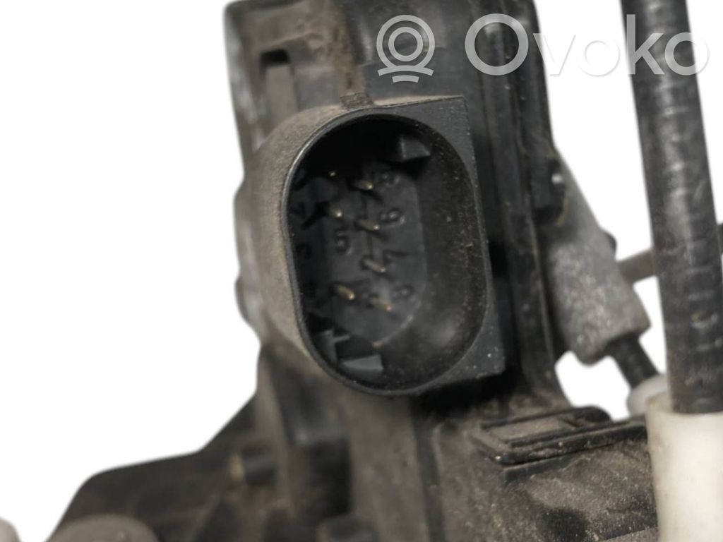 Front lock