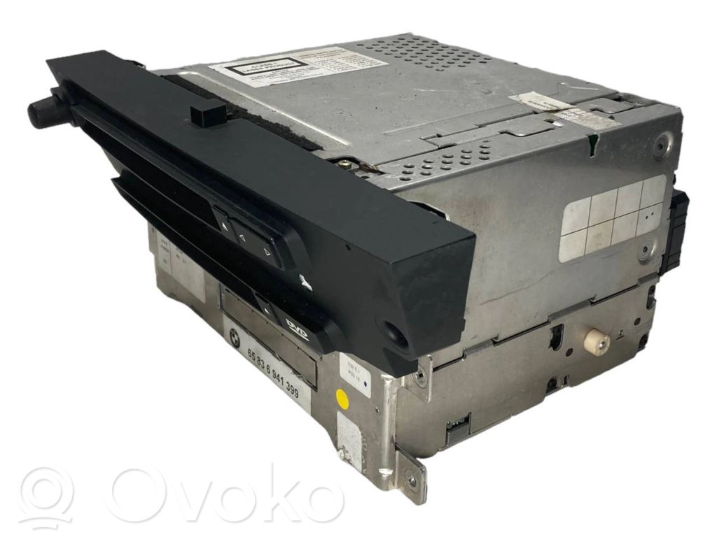 Радио / CD/DVD-плеер / навигация