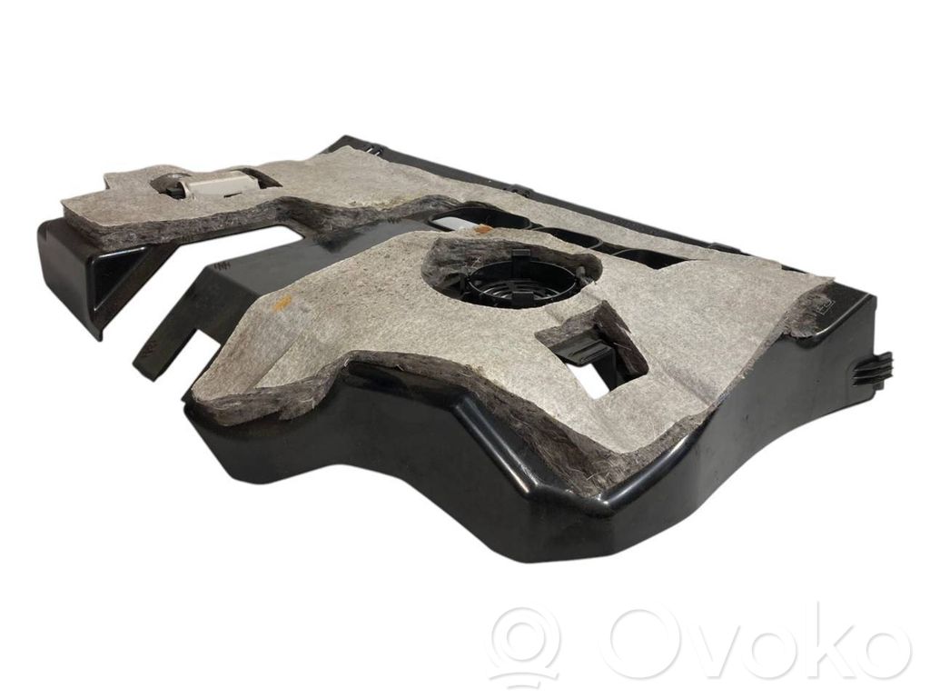 Paneļa dekoratīvās apdares vairogs (apakšējais)