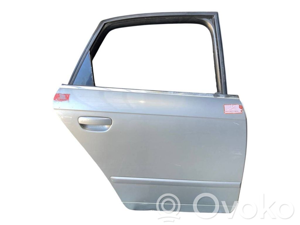 Aizmugurējās durvis