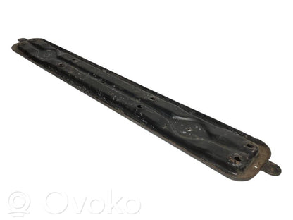 Izpūtēja turētājs