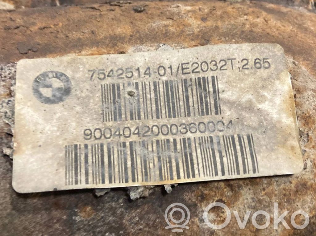 Aizmugurējais reduktors