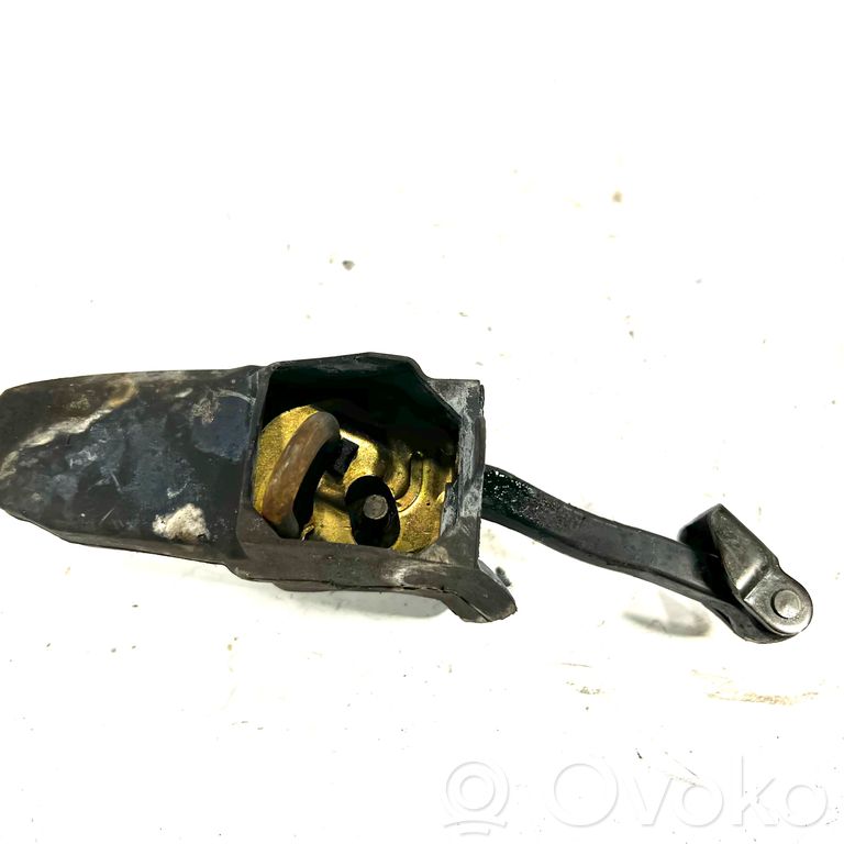 Door opening limiter