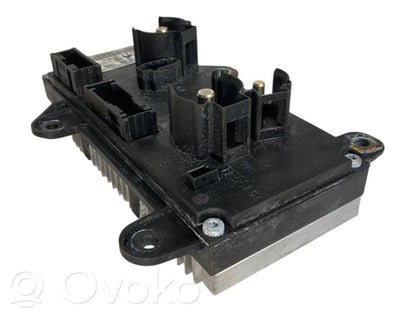 Barošanas vadības bloks