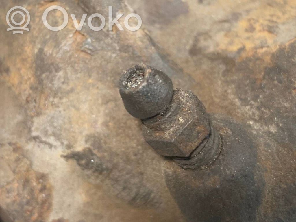 Aizmugurējais suports