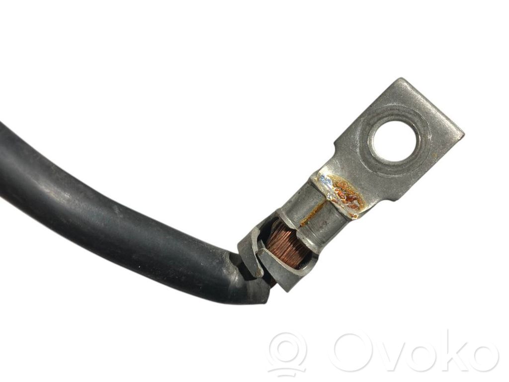 Mīnusa vads (akumulatora)