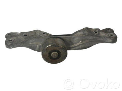 Кронштейн крепления трансмиссии