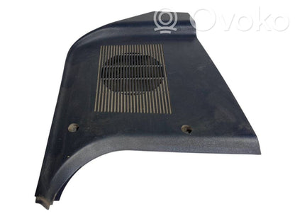 Skaļrunis (-i) priekšējās durvīs