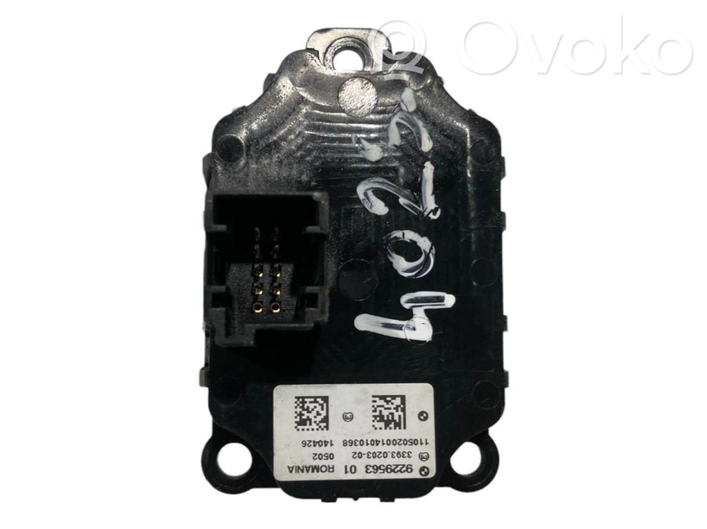 Automašīnas aizdedzes un startera slēdzis