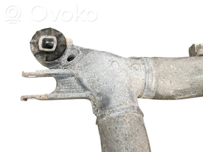 Pusrāmis aizmugurējais / priekšējais