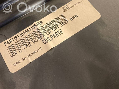 (D) statņa dekoratīvā apdare (augšdaļa)