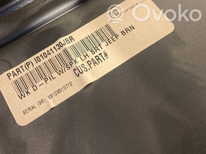 (D) statņa dekoratīvā apdare (augšdaļa)