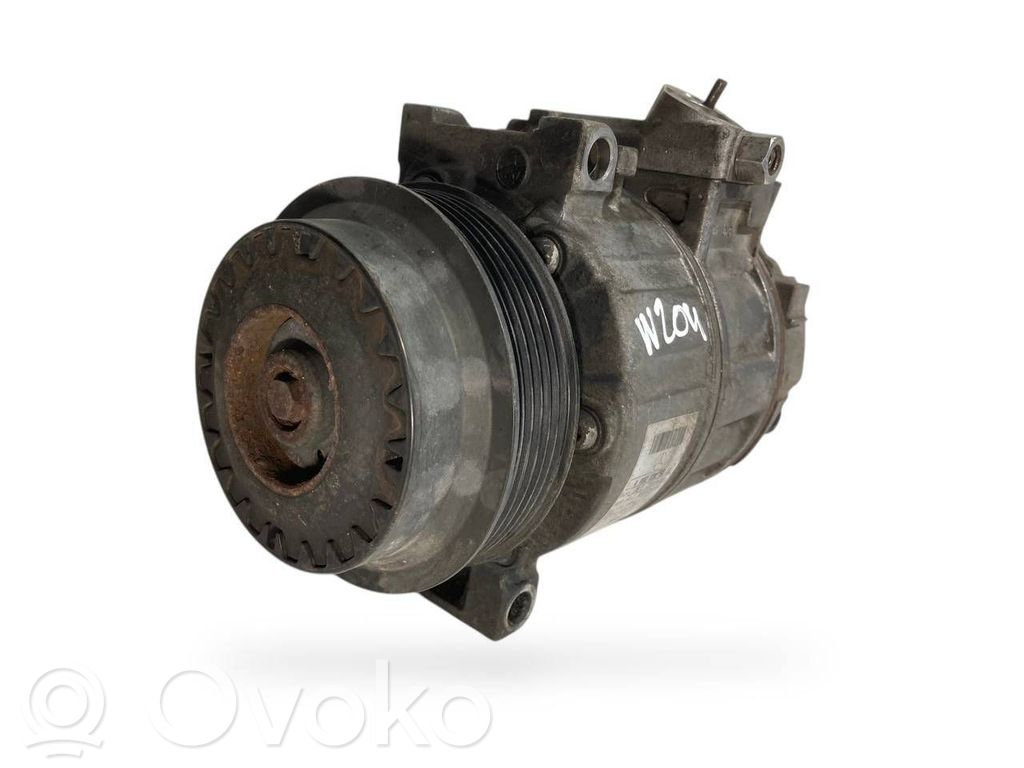 Air conditioner compressor (pump)