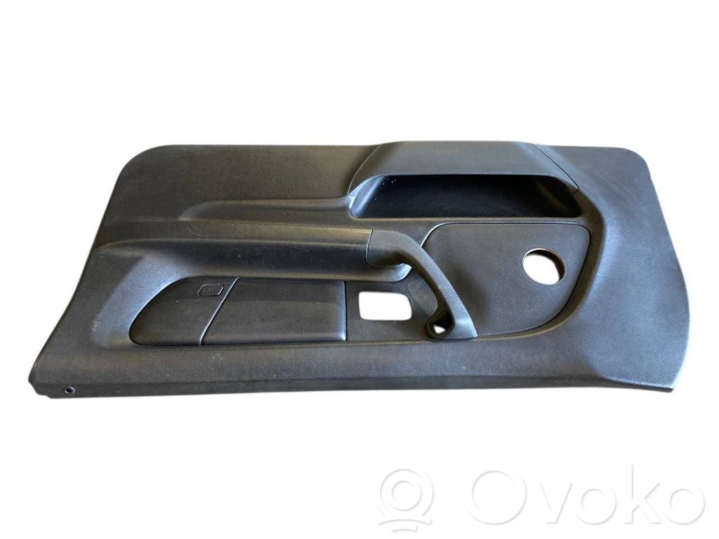 Priekšējo durvju apdare