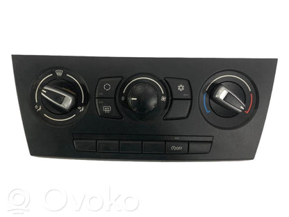 Gaisa kondicioniera / klimata kontroles / salona apsildes vadības bloks (salonā)