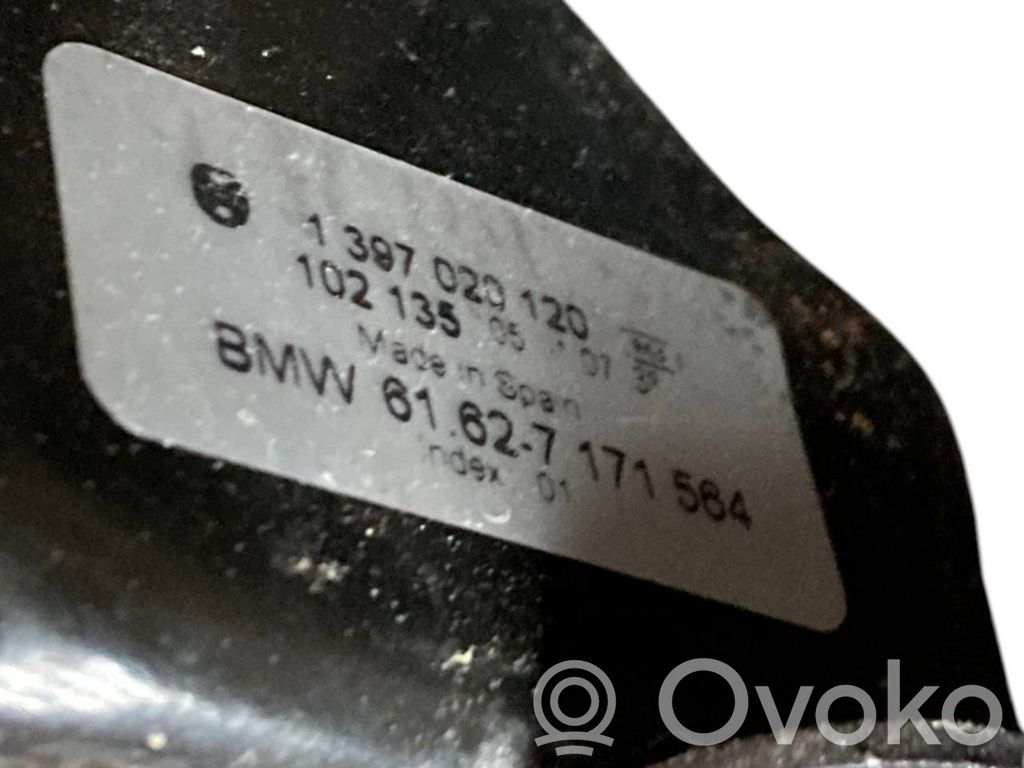 Aizmugurējais pārsegs (bagāžnieks)