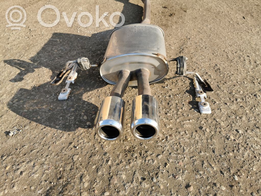 Aizmugurējais izpūtēja bundulis