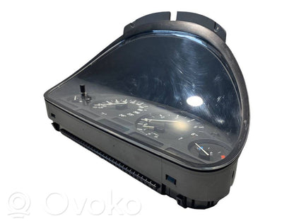 Speedometer (in the instrument panel)
