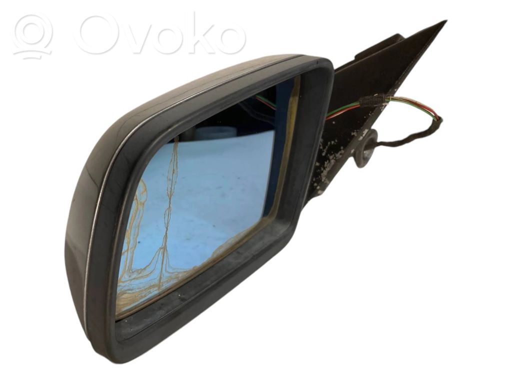 Spogulis (elektriski vadāms)