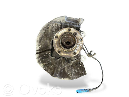 Priekšējā riteņa rumbas vārpstas šarnīrs (stupica, capfa)