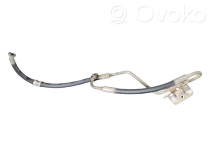 Stūres pastiprinātāja šļūtene (-es) / caurulīte (-es)