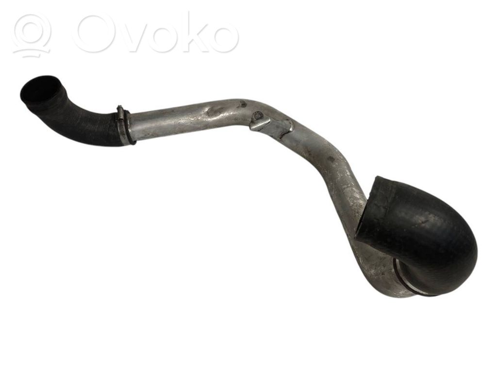 Шланг(и)/труба(ы) интеркулера