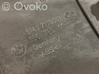 Bagāžnieka dekoratīvā apdare