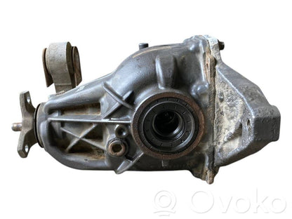 Aizmugurējais reduktors