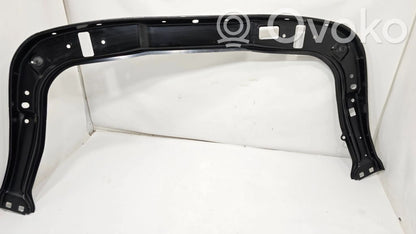 Radiatoru paneļa augšējā daļa (televizors)