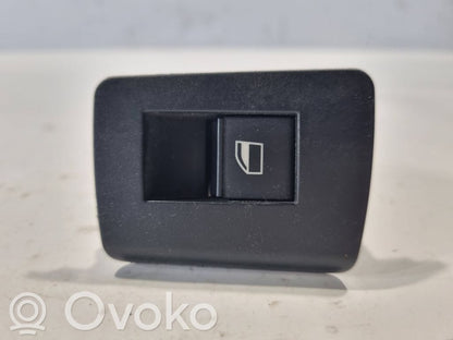Power window switch