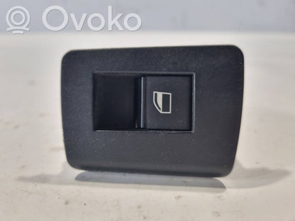 Power window switch