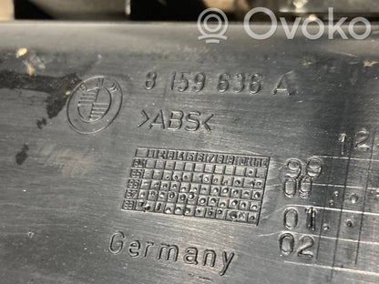 Priekšējo durvju apdare