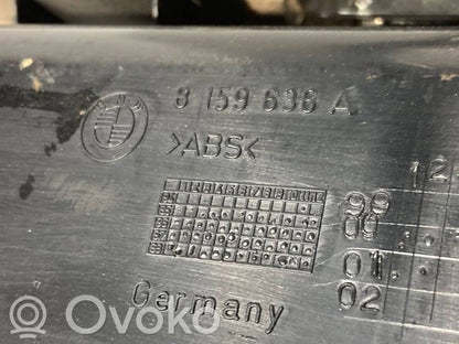 Priekšējo durvju apdare