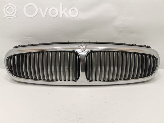 Priekšējais režģis