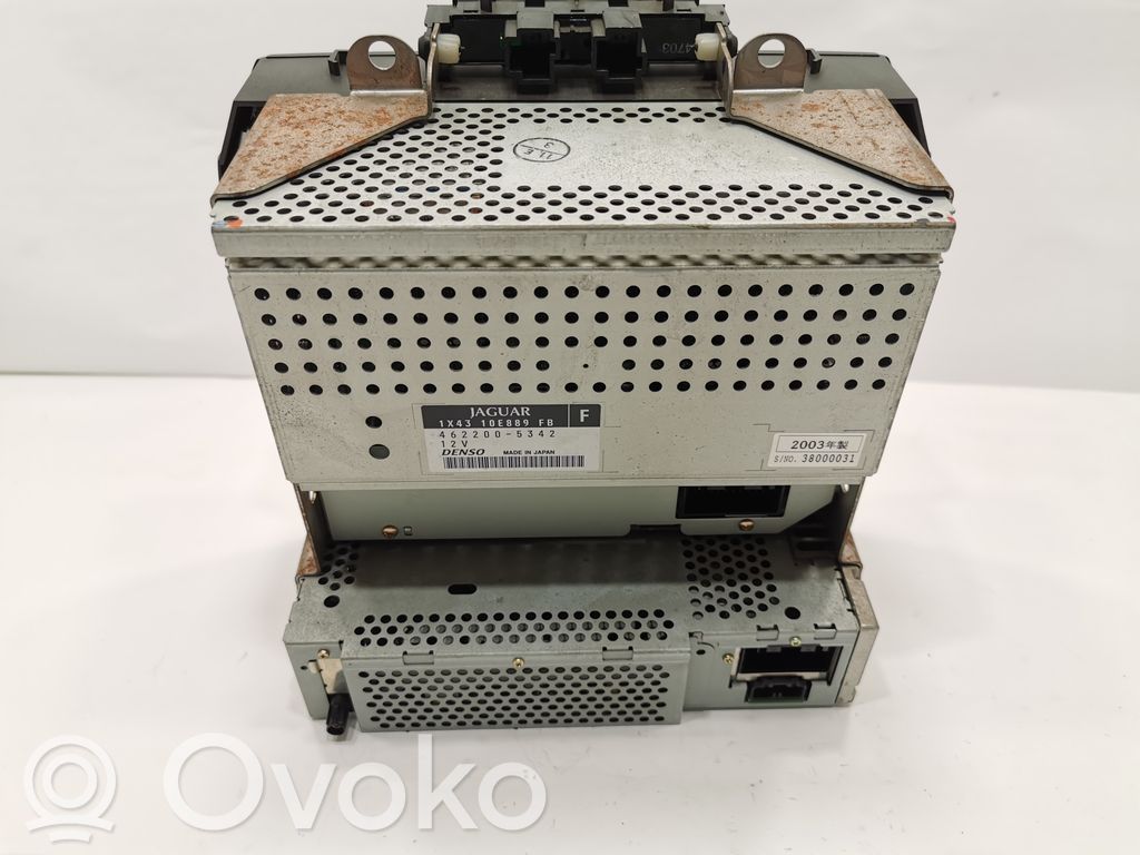 Радио / CD/DVD-плеер / навигация