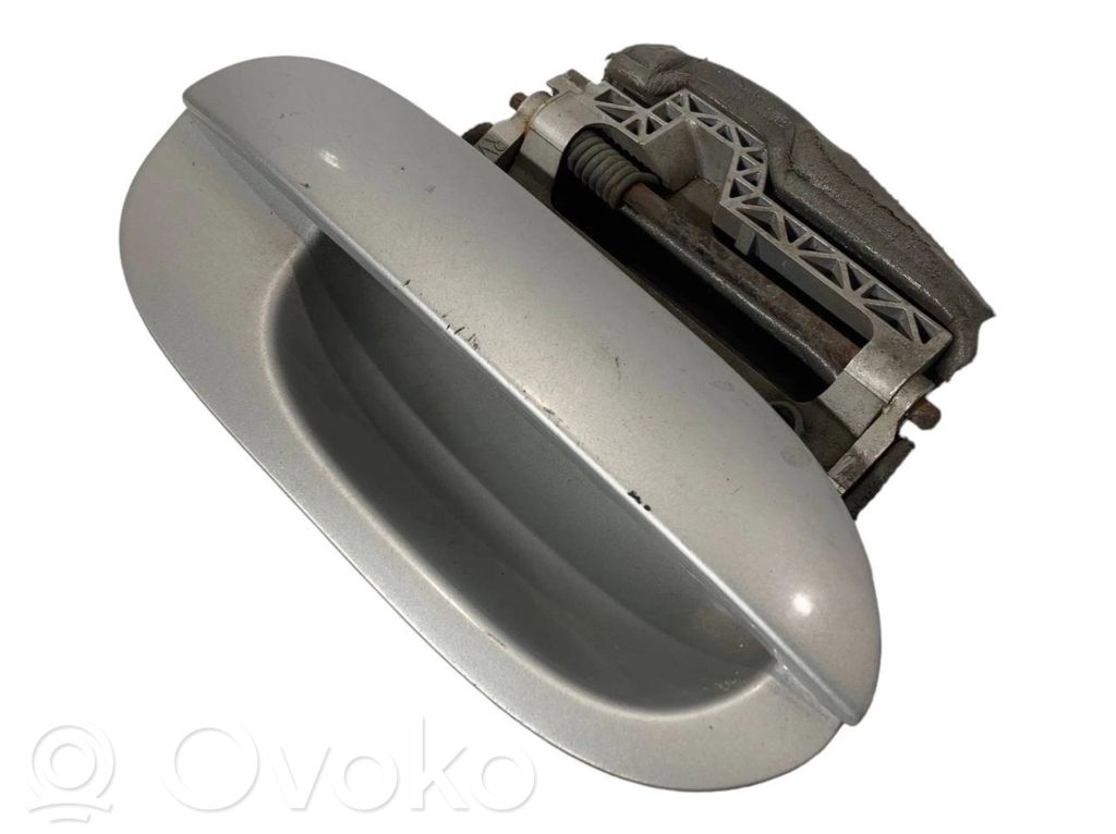 Внешняя ручка открывания