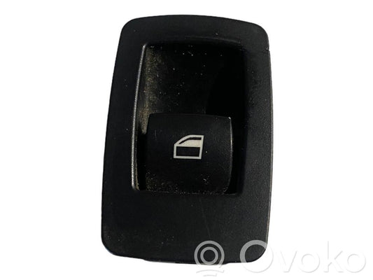 Power window switch