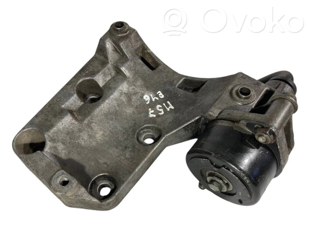 Air conditioning compressor mount