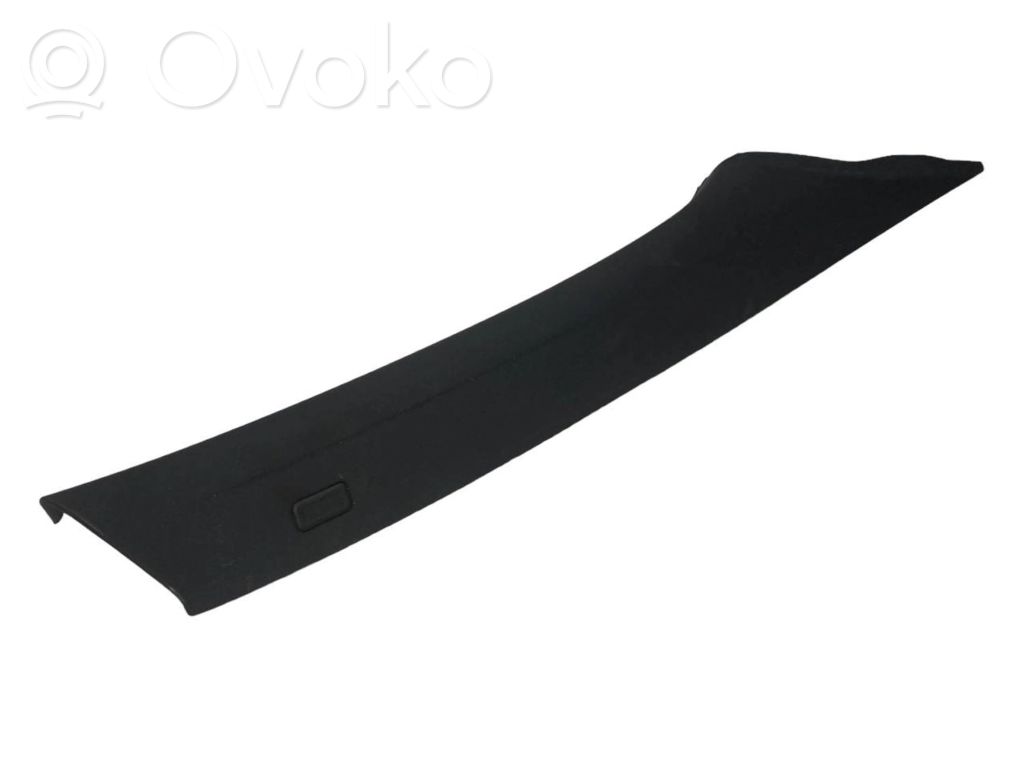 (A) statņa dekoratīvā apdare