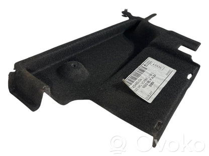 Cita veida bagāžnieka dekoratīvās apdares detaļa