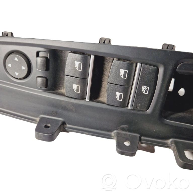 Power window switch