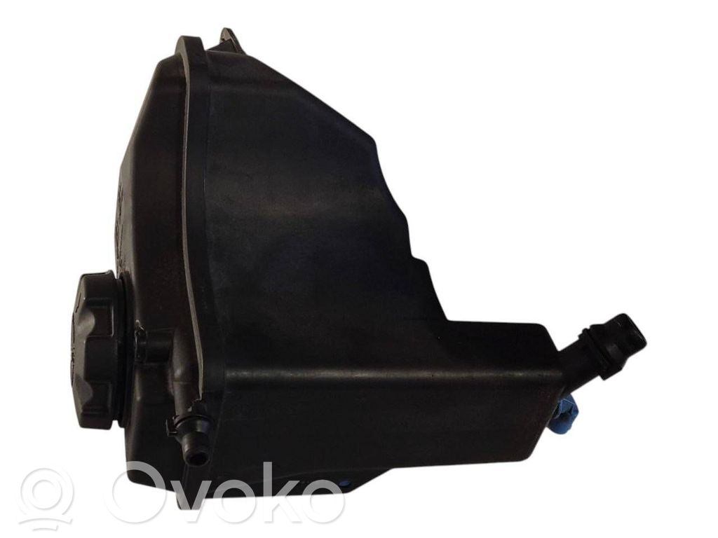 Dzesēšanas šķidruma izplešanās tvertne