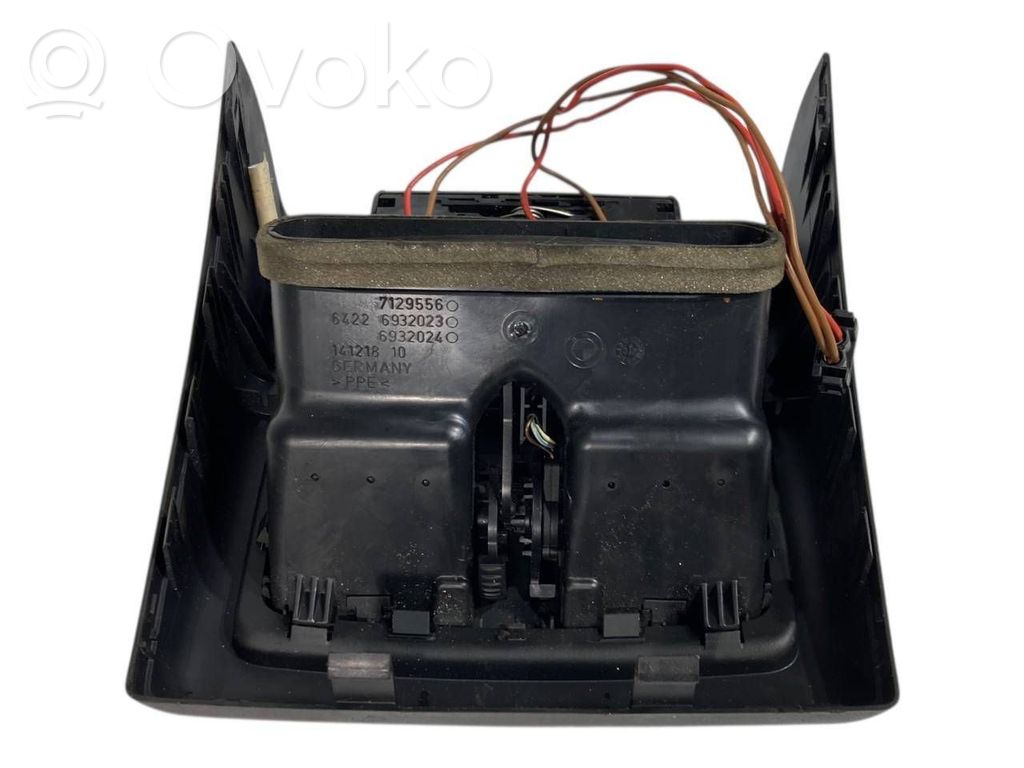 Aizmugurējā gaisa - ventilācijas reste