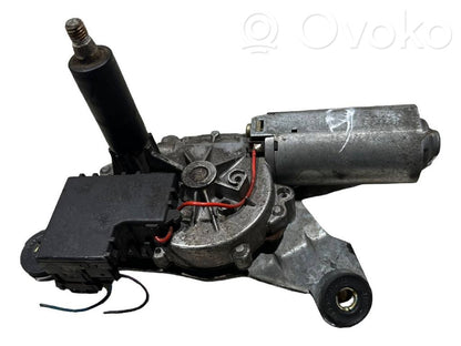 Aizmugurējā loga tīrītāja motoriņš