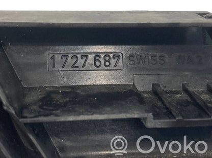 Cita veida dzinēja nodalījuma detaļa